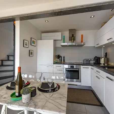Chalet New-cottage Suspendu - Proche Lac, Centre Village Et Activites By Lla Selections *